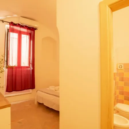 Palazzo Le Zicaredde Bed & Breakfast Salve