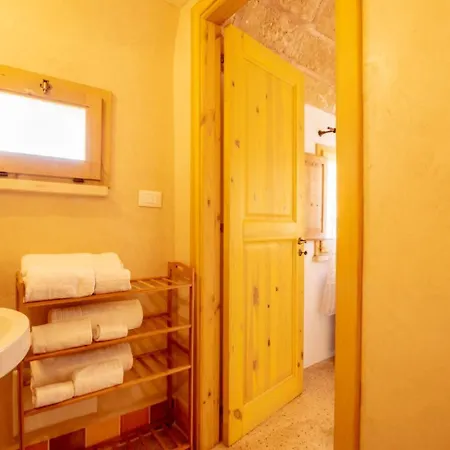 Palazzo Le Zicaredde 3*