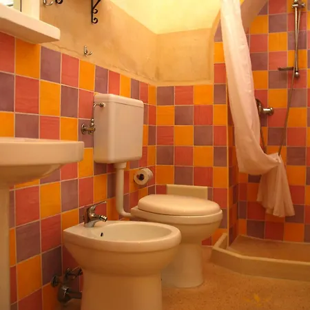 Palazzo Le Zicaredde سالفي